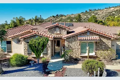 14266 Coeur D Alene Court, Valley Center, CA 92082 - Photo 2