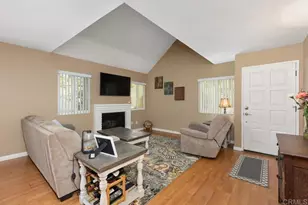 325 N Melrose Dr, Vista, CA 92083 - Photo 10