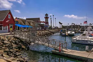 550 Seagaze Dr, Oceanside, CA 92054 - Photo 22