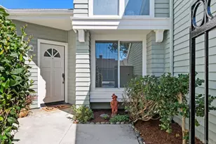 7104 Lantana, Carlsbad, CA 92011 - Photo 2