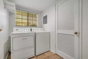 421 S Rosemary Ln, Anaheim Hills, CA 92808 - Photo 28