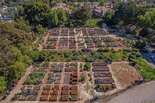 421 S Rosemary Ln, Anaheim Hills, CA 92808 - Photo 34