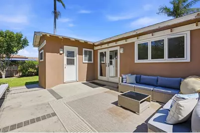 637 N Rios Avenue, Solana Beach, CA 92075 - Photo 8