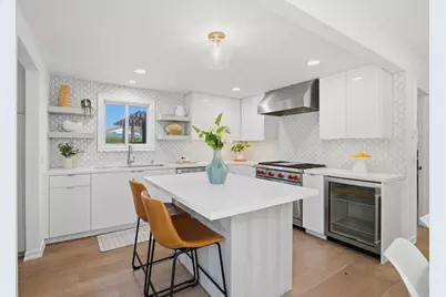 637 N Rios Avenue, Solana Beach, CA 92075 - Photo 16