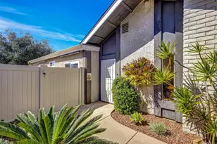 1733 Schooner Way, Carlsbad, CA 92008 - Photo 2