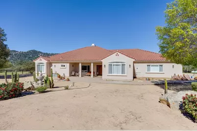 10204 Mount Olympus Valley Rd Road, Fallbrook, CA 92028 - Photo 6