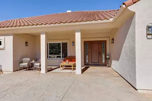 10204 Mount Olympus Valley Rd Rd, Fallbrook, CA 92028 - Photo 8