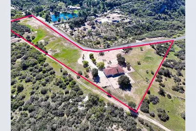 10204 Mount Olympus Valley Rd Road, Fallbrook, CA 92028 - Photo 44