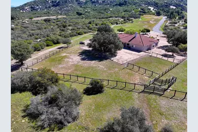 10204 Mount Olympus Valley Rd Road, Fallbrook, CA 92028 - Photo 54