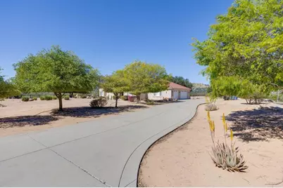 10204 Mount Olympus Valley Rd Road, Fallbrook, CA 92028 - Photo 2