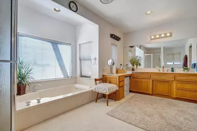 10549 Cerveza Drive, Escondido, CA 92026 - Photo 20