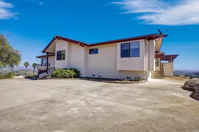 10549 Cerveza Drive, Escondido, CA 92026 - Photo 4