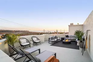 2475 Manchester Ave, Cardiff by the Sea, CA 92007 - Photo 22