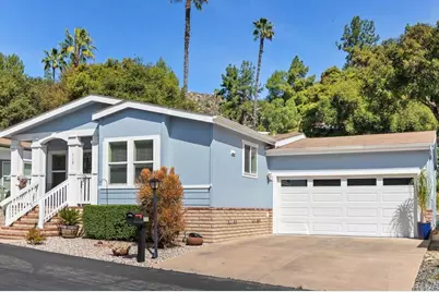 8975 Lawrence Welk Drive #112, Escondido, CA 92026 - Photo 2