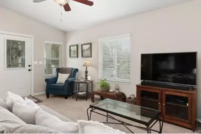 8975 Lawrence Welk Drive #112, Escondido, CA 92026 - Photo 10