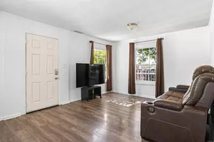 4905 Morgan Ave, Los Angeles, CA 90011 - Photo 8