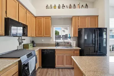 241 Del Mesa Street, Oceanside, CA 92058 - Photo 8