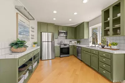 359 Dublin Drive, Cardiff by the Sea, CA 92007 - Photo 14