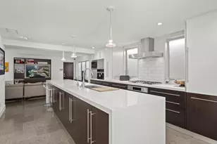 13936 Mira Montana Dr, Del Mar, CA 92014 - Photo 8