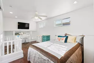 1624 N Coast Hwy 101, Encinitas, CA 92024 - Photo 24