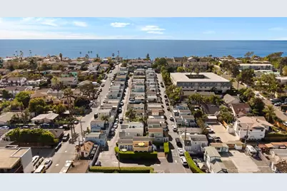 1624 N Coast Highway 101 #2, Encinitas, CA 92024 - Photo 2
