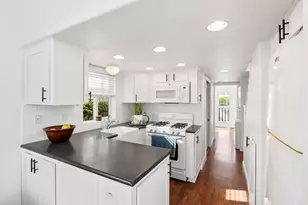 1624 N Coast Hwy 101, Encinitas, CA 92024 - Photo 10