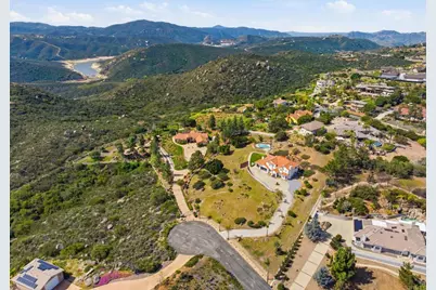 2852 Conestoga Court, Alpine, CA 91901 - Photo 2