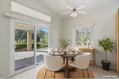 8899 Tobira Drive, Escondido, CA 92026 - Photo 10