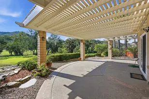 8899 Tobira Dr, Escondido, CA 92026 - Photo 4