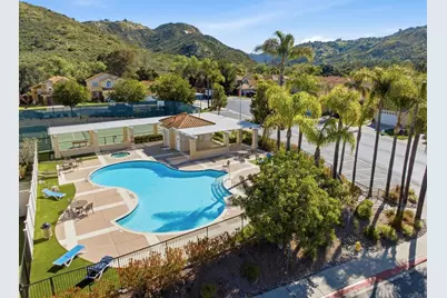 8899 Tobira Drive, Escondido, CA 92026 - Photo 32