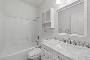 8899 Tobira Dr, Escondido, CA 92026 - Photo 26