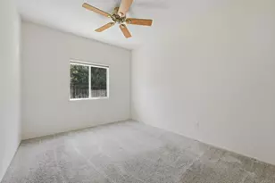 8899 Tobira Dr, Escondido, CA 92026 - Photo 24