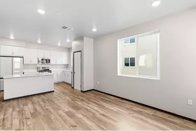 5284 Beachfront Cove Street #246, San Diego, CA 92154 - Photo 10