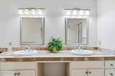 28766 Vista Valley Dr, Vista, CA 92084 - Photo 18