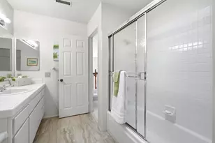 28766 Vista Valley Dr, Vista, CA 92084 - Photo 32