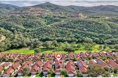 28766 Vista Valley Dr, Vista, CA 92084 - Photo 58