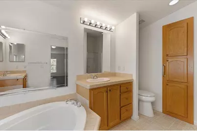 2280 E Valley Parkway #74, Escondido, CA 92027 - Photo 24