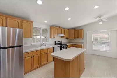 2280 E Valley Parkway #74, Escondido, CA 92027 - Photo 18