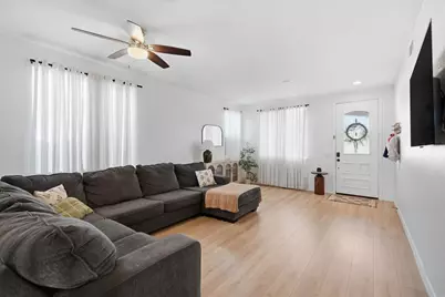 38538 Tranquila Ave, Murrieta, CA 92563 - Photo 6