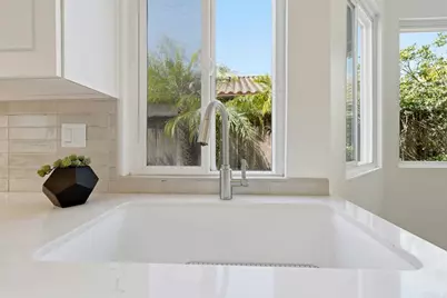 630 Poinsettia Park, Encinitas, CA 92024 - Photo 24