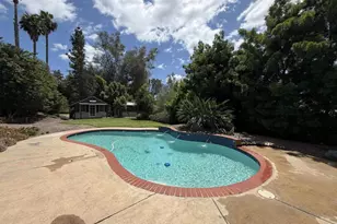 1305 Scenic Dr, Escondido, CA 92029 - Photo 4