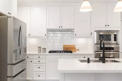 2124 Historic Decatur Rd, San Diego, CA 92106 - Photo 10