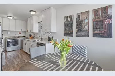 3176 Isabella Drive, Oceanside, CA 92056 - Photo 12