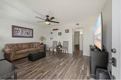 3176 Isabella Drive, Oceanside, CA 92056 - Photo 6