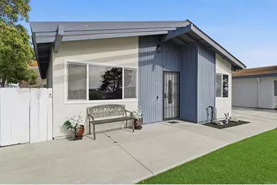 3176 Isabella Drive, Oceanside, CA 92056 - Photo 4