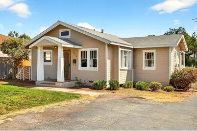 211 W 9th Ave, Escondido, CA 92025 - Photo 2