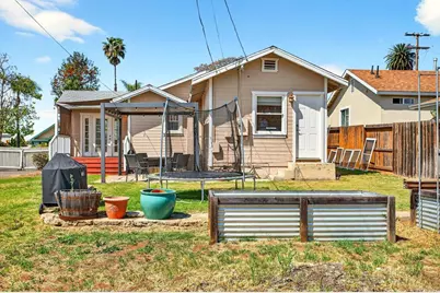 211 W 9th Ave, Escondido, CA 92025 - Photo 10