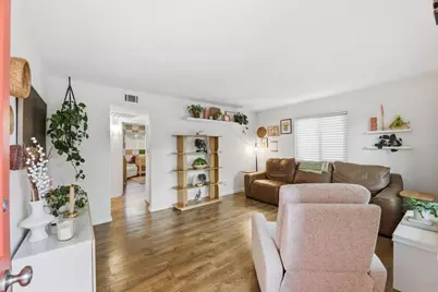 102 Magdalena Drive, Oceanside, CA 92057 - Photo 4