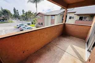 525 Calle Montecito, Oceanside, CA 92057 - Photo 4