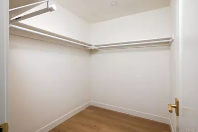 1860 Valencia Avenue, Carlsbad, CA 92008 - Photo 26